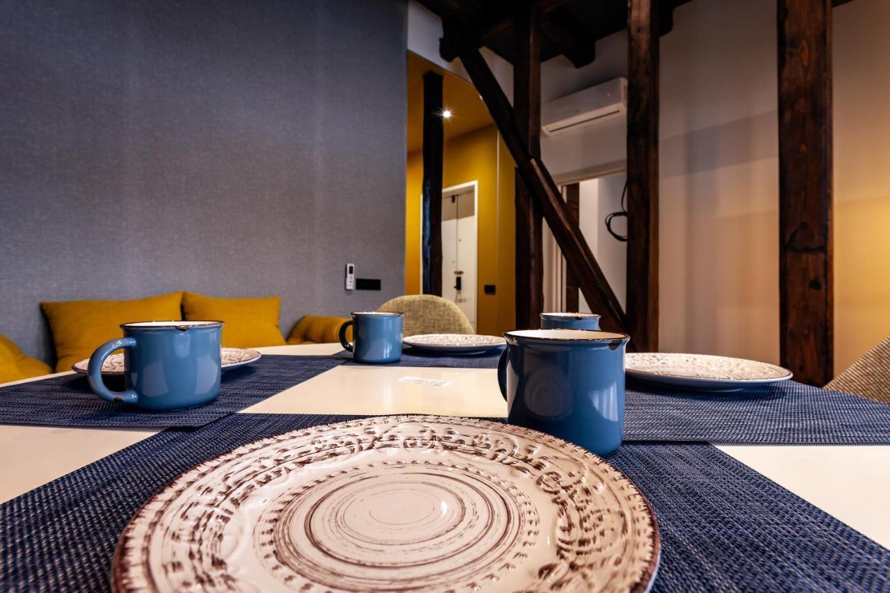 Leogrand Apartments On Kniazia Romana 6 Lviv Luaran gambar