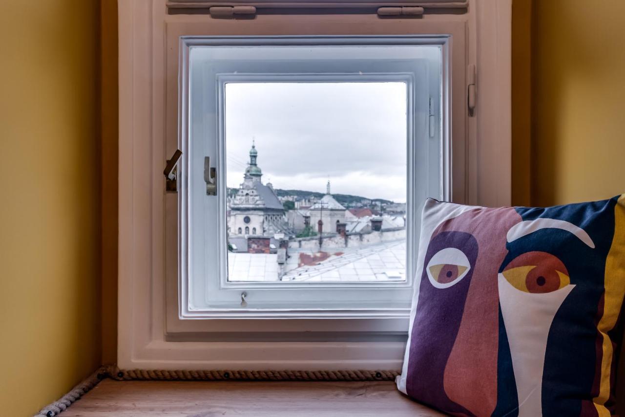 Leogrand Apartments On Kniazia Romana 6 Lviv Luaran gambar