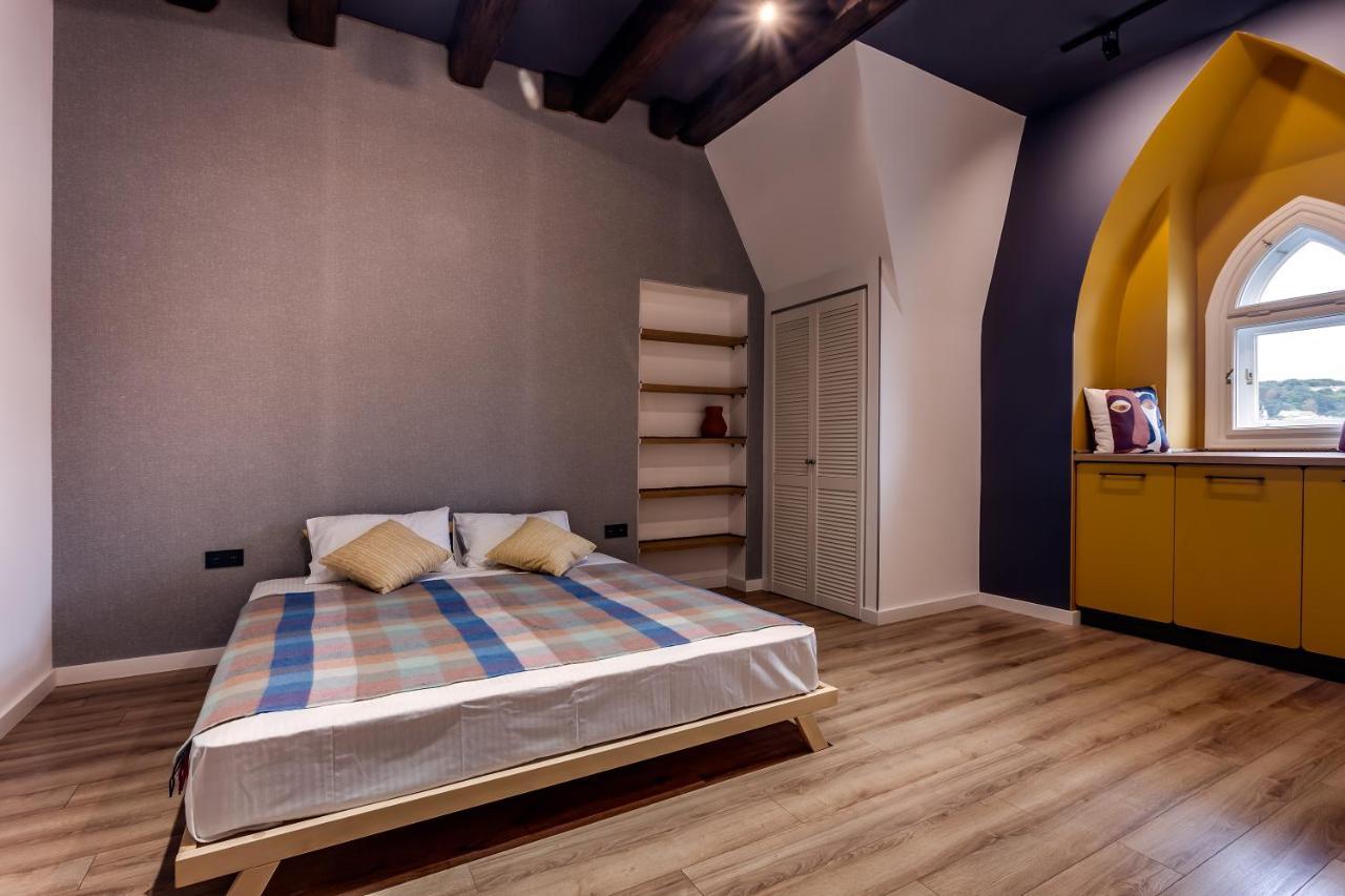 Leogrand Apartments On Kniazia Romana 6 Lviv Luaran gambar