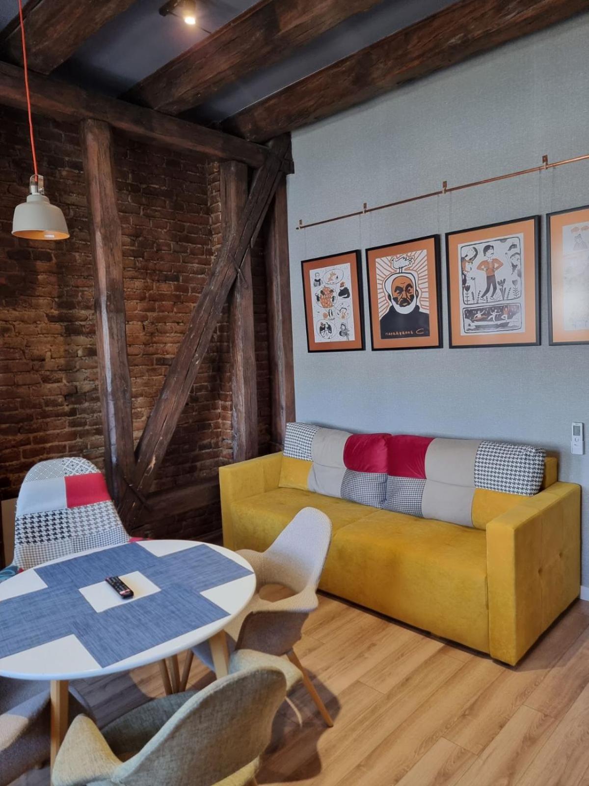 Leogrand Apartments On Kniazia Romana 6 Lviv Luaran gambar