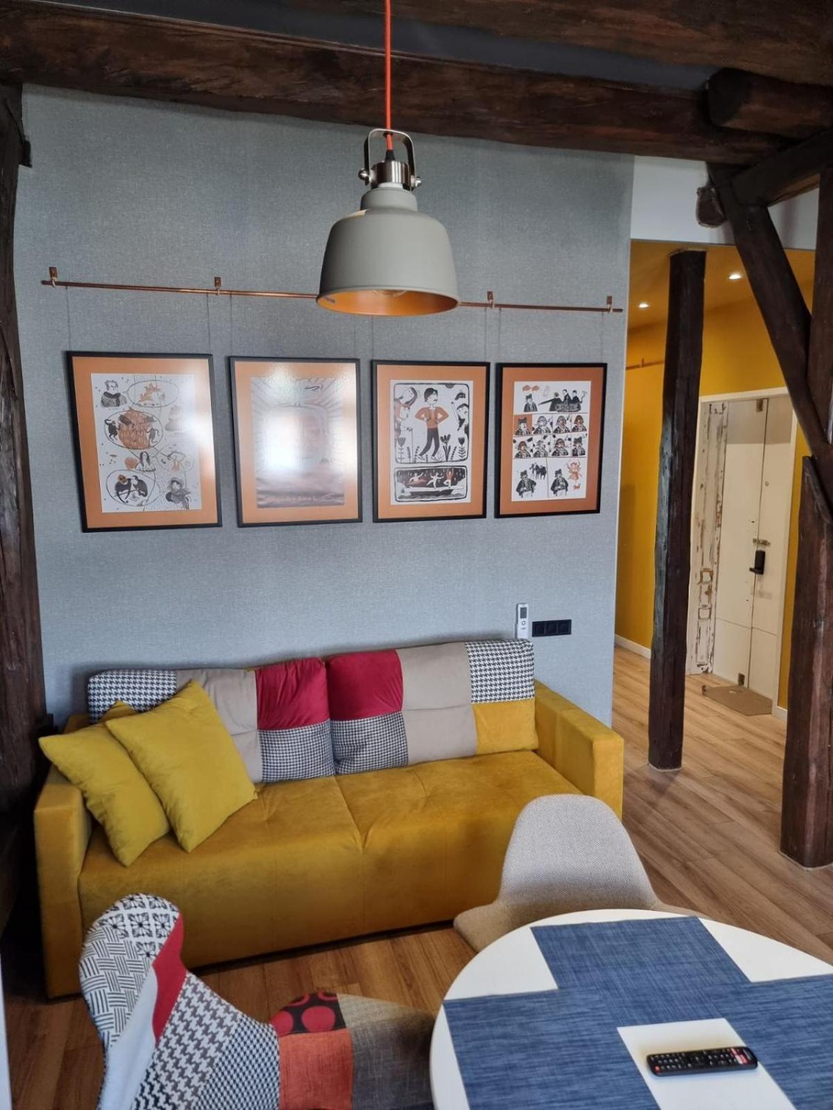 Leogrand Apartments On Kniazia Romana 6 Lviv Luaran gambar